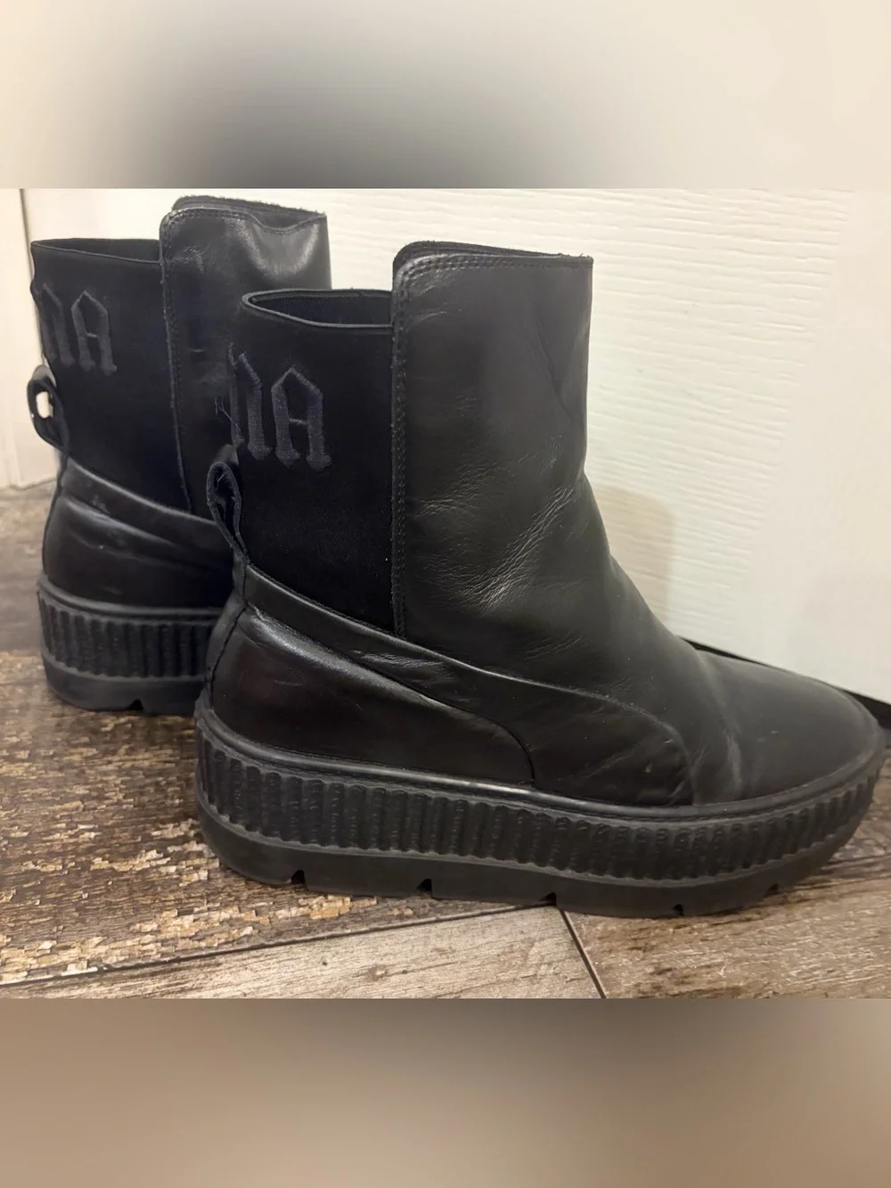 AUTHENTIC PUMA x Fenty by Rihanna Chelsea Sneaker Boots ‘Triple Black'